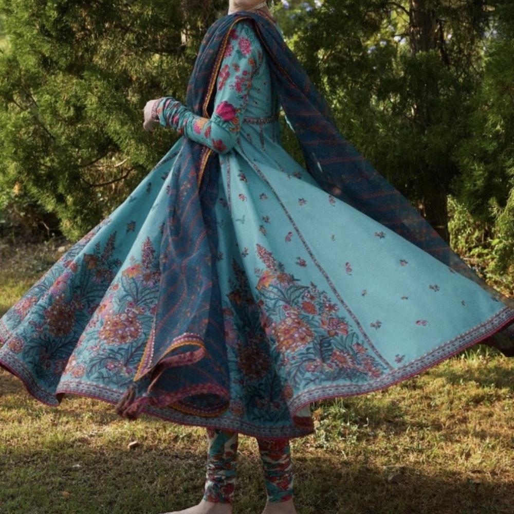 Hussain Rehar Designer Dress - Picture 3 of 9